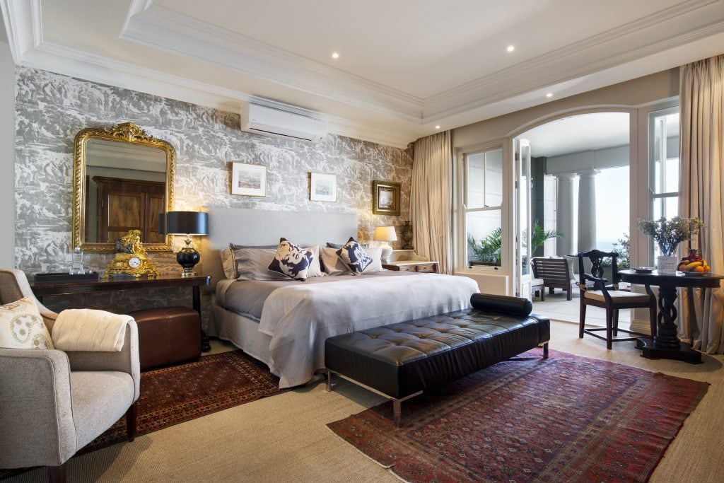 King Room ( Contemporary & Classic | 56m²)